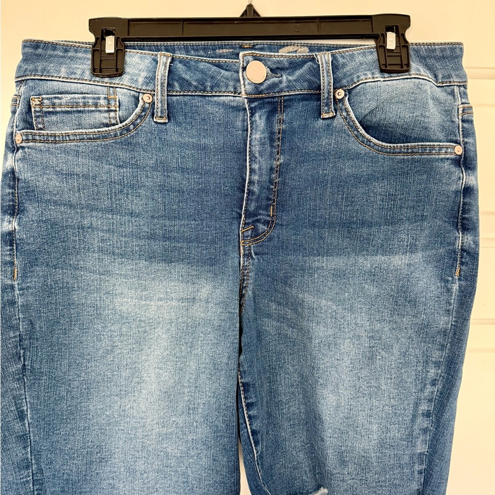 Seven7 Light Blue Women's Denim Shorts